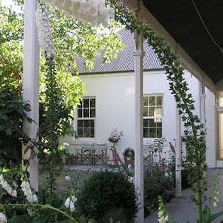 Camellia Cottage Bed & Breakfast Scotsburn ภายนอก รูปภาพ